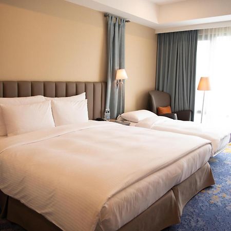 Grand Victoria Hotel Taipei Bagian luar foto